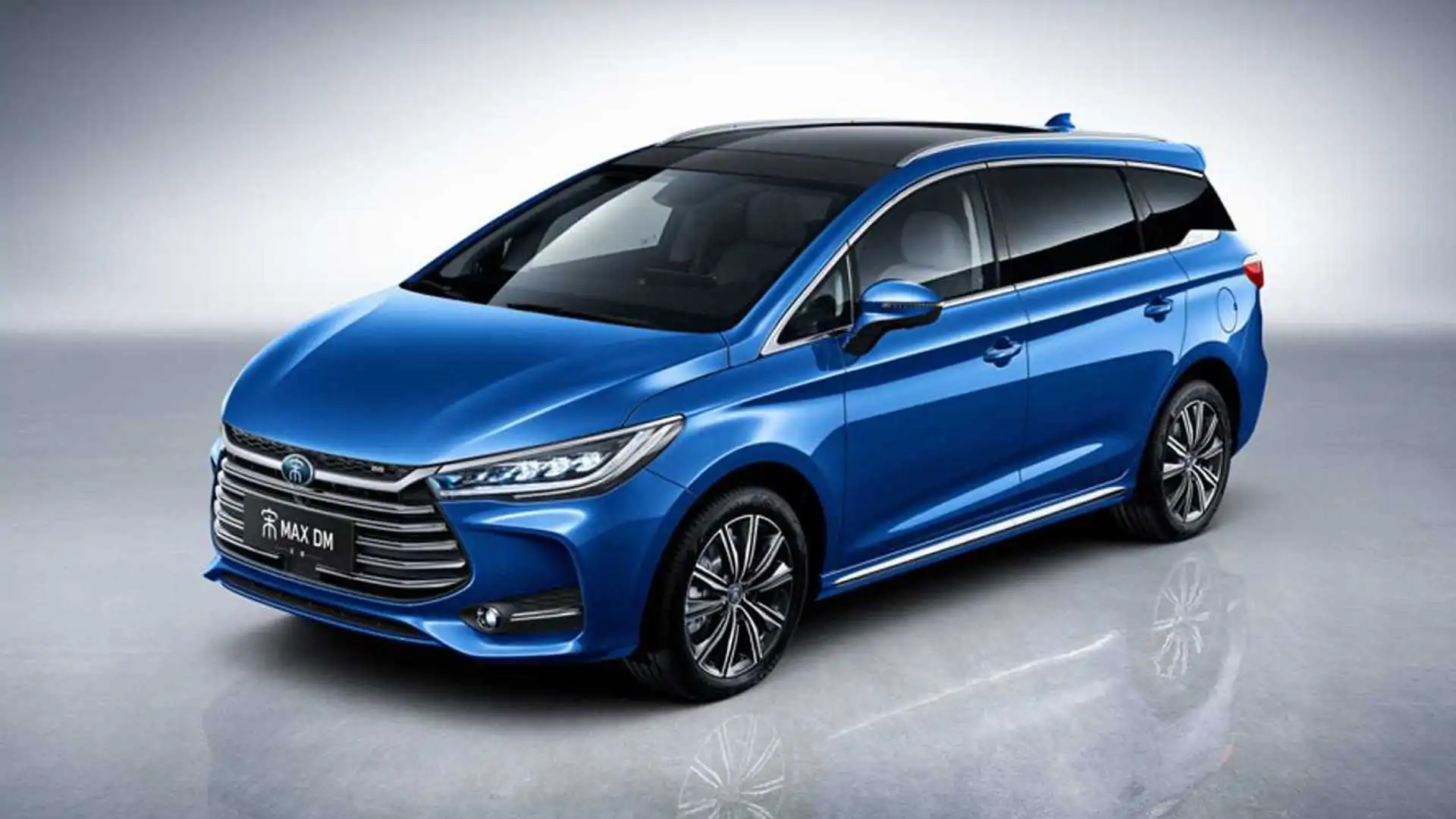 byd-song-max-phev.webp