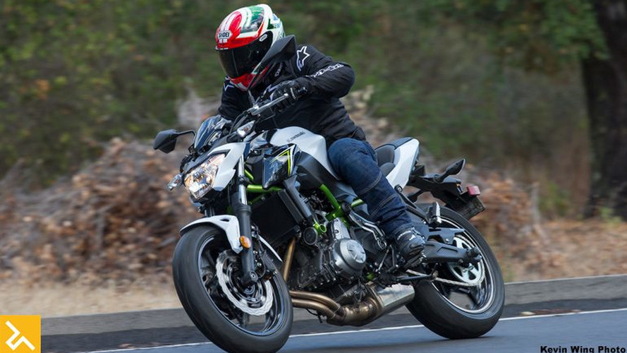 Kawasaki Z650 - Volta rápida