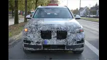Bayern-SUV im Tarnkleid