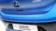 Hyundai Ioniq autonomous concept and virtual reality simulator