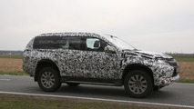 2016 Mitsubishi Pajero Sport spy photo