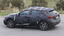 2016 Infiniti QX30 spy photo