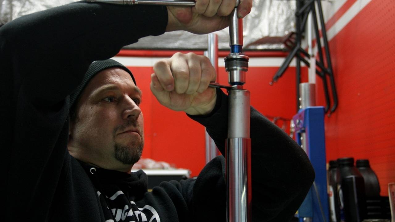 Removing the fork cap.