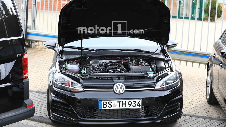 Volkswagen Golf 8 - Flagra