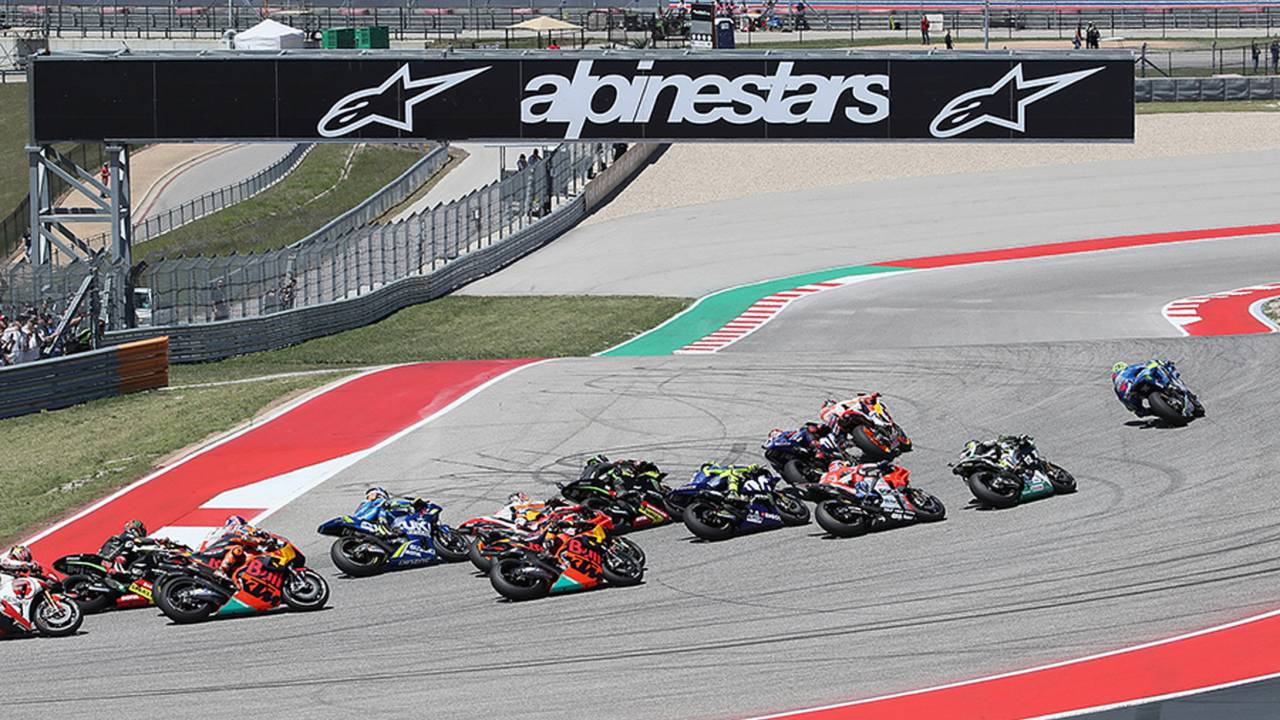 Start action at Sunday's race