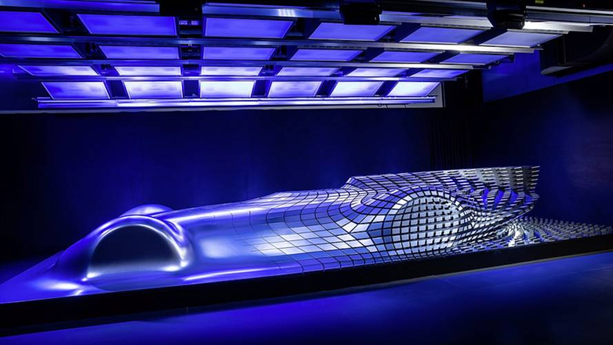 Mercedes Aesthetics Progressive Luxury sculpture