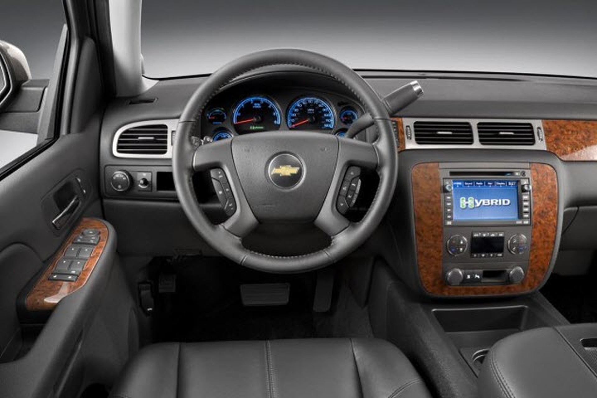 Texas Rep. Spends $986/mo in Taxpayer Dollars to Lease Personal Tahoe Hybrid