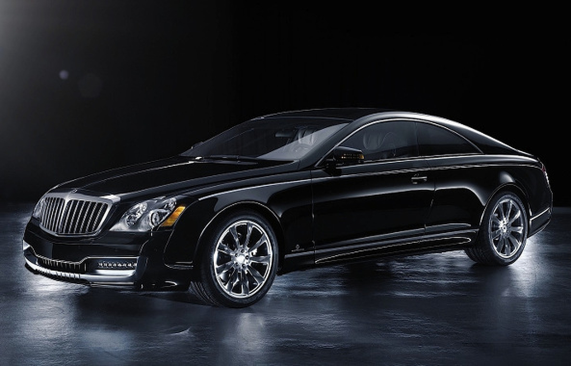 Daimler Eyes Return for Maybach Ultra-Luxury Brand