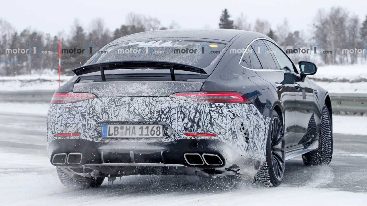 Photos espion Mercedes-AMG GT 73