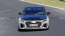 Nuova Audi RS3, le foto spia con meno camuffature