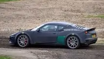 Lotus Esprit auf Erlkönigbildern