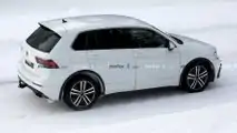 2021 VW Tiguan R spy photo
