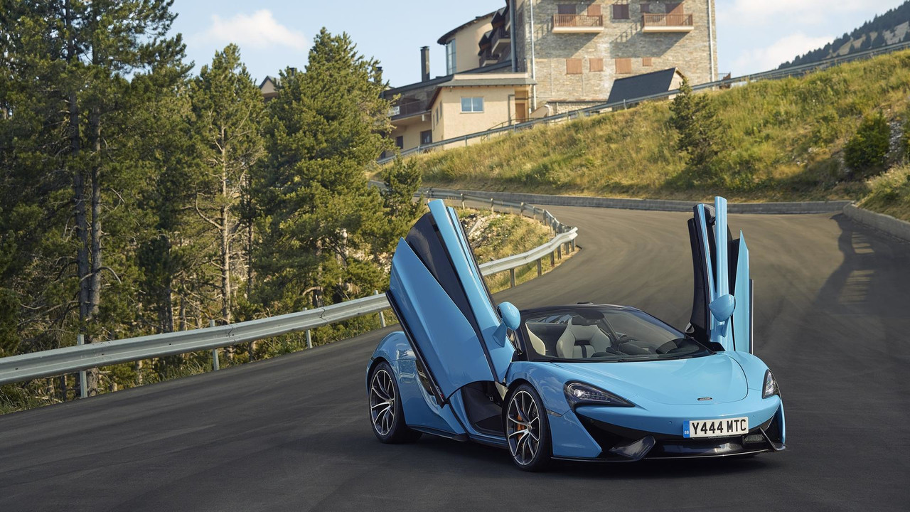 Mclaren 570s Spider Ushers In New Muriwai White Paint