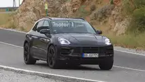 2018 Porsche Macan facelift spy photo