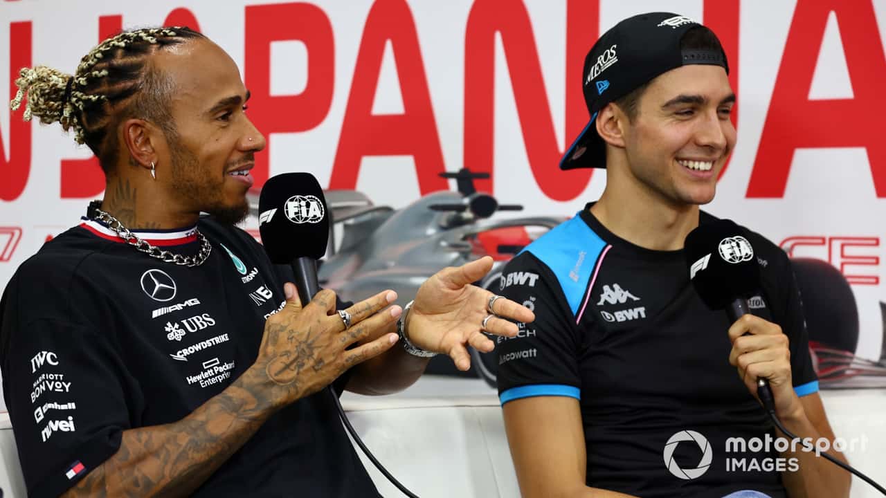 Lewis Hamilton et Esteban Ocon au GP du Japon 2023