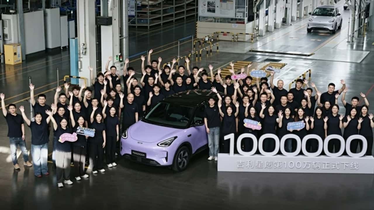 Antes de virar nacional, Geely EX2 chega a 1 milhão de unidades produzidas em dois anos