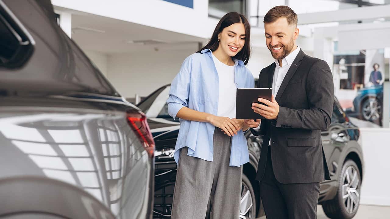 Comprare l'auto oggi? Prima di tutto ci si fida del venditore