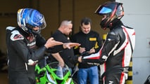 Pirelli: teste de pneus de moto
