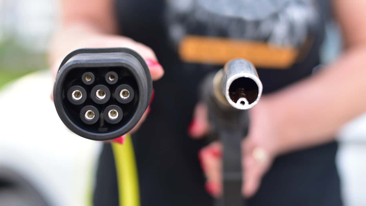 Auto elettrica e benzina o diesel