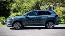 Toyota Corolla Cross (2025), la prova su strada