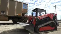 Manitou: cinque nuove minipale vertical-lift per i lavori pesanti