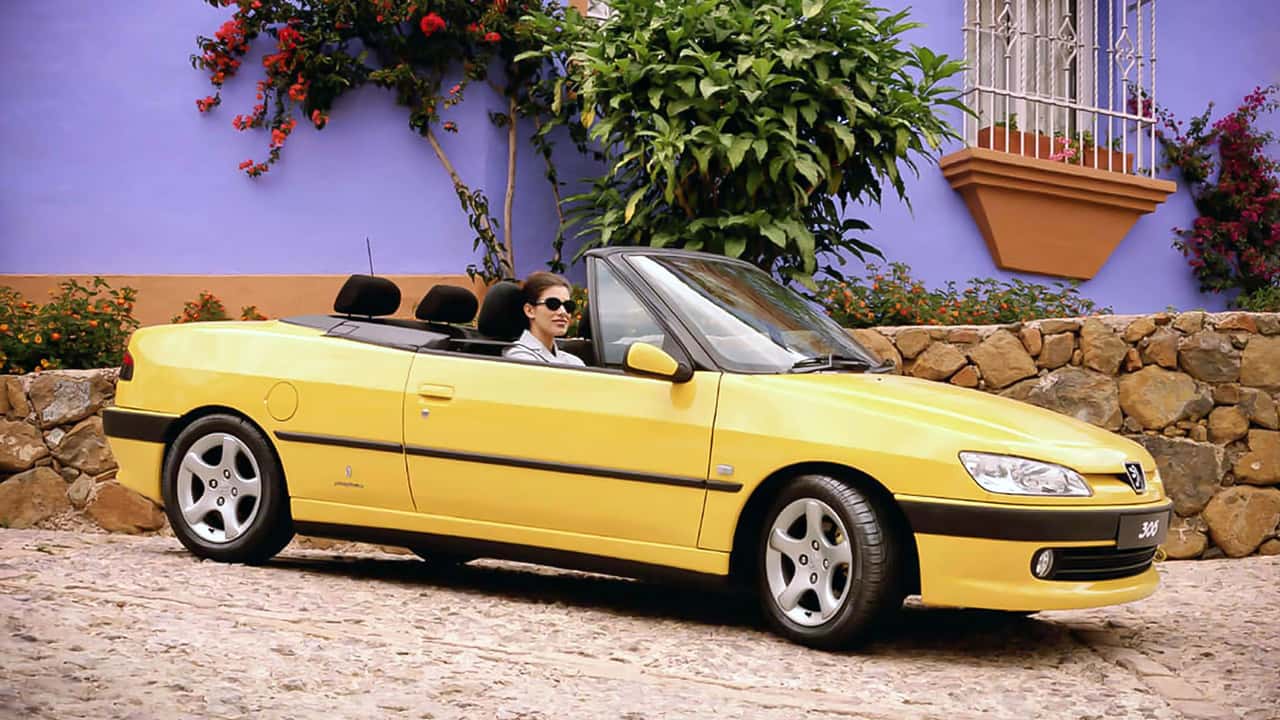 The Peugeot 306 Cabriolet (1994-2002) celebrates its 30th anniversary, image size:1280x720