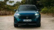 Premier essai de la Peugeot 3008 Hybrid 2025