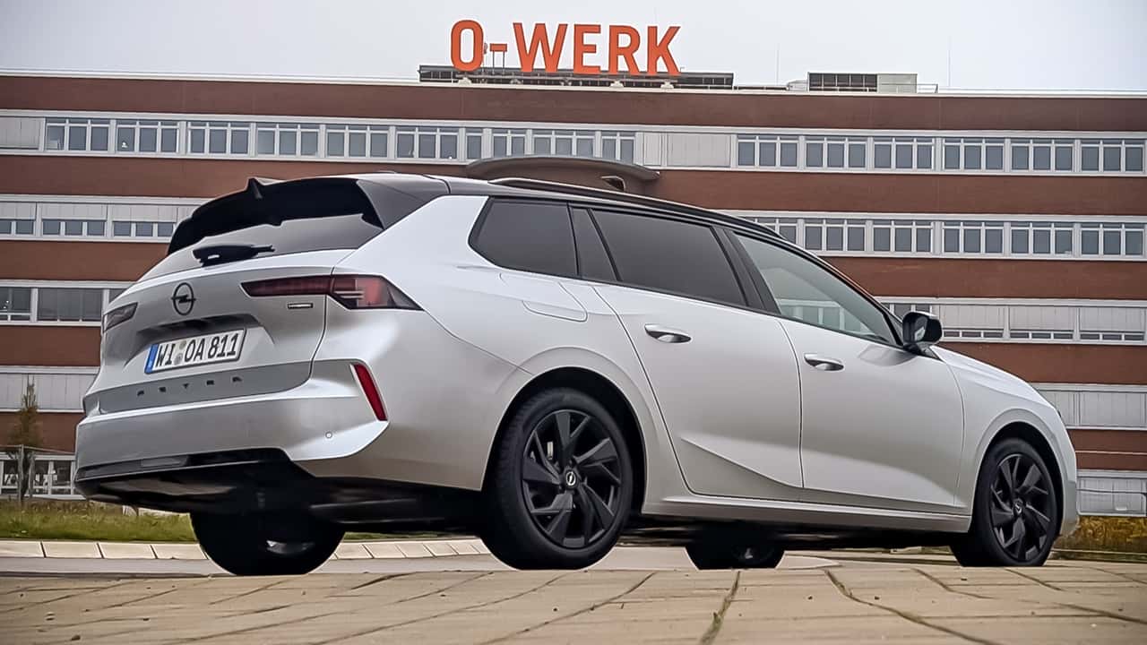 Opel Astra Sports Tourer 48V (2024) im Test