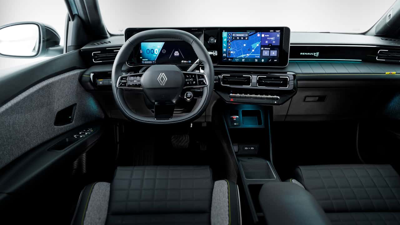 Renault 4 E-Tech 2024