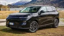 Leapmotor B10 EV Hybrid (2026) Roadtrip