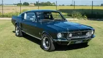 Ford Mustang Fastback (1968), la prova di Motor1.com