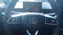 MG4 EV Urban (2026): O volante é o mesmo do MG4 EV