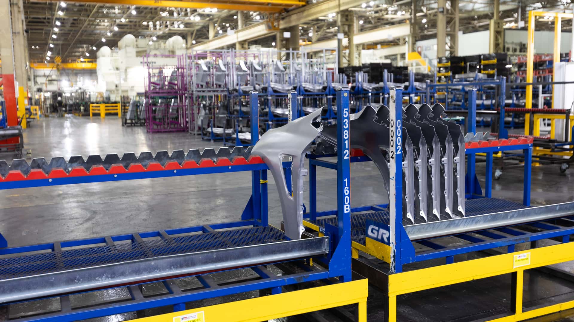 https://cdn.motor1.com/images/mgl/rKJN96/s1/toyota-uk-production.jpg
