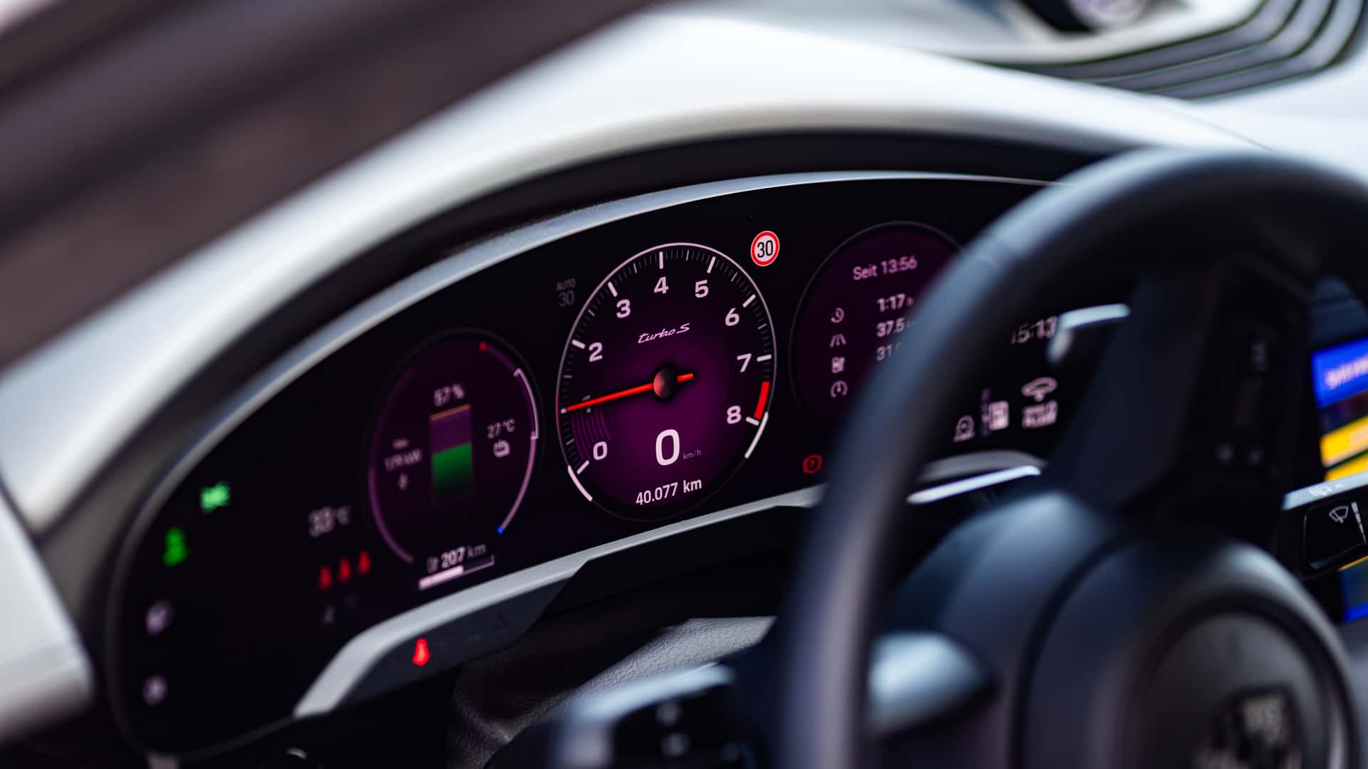 https://cdn.motor1.com/images/mgl/rKJXeY/s1/2027-porsche-taycan-e-shift.jpg