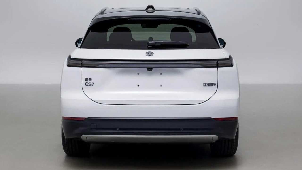 NIO ES7