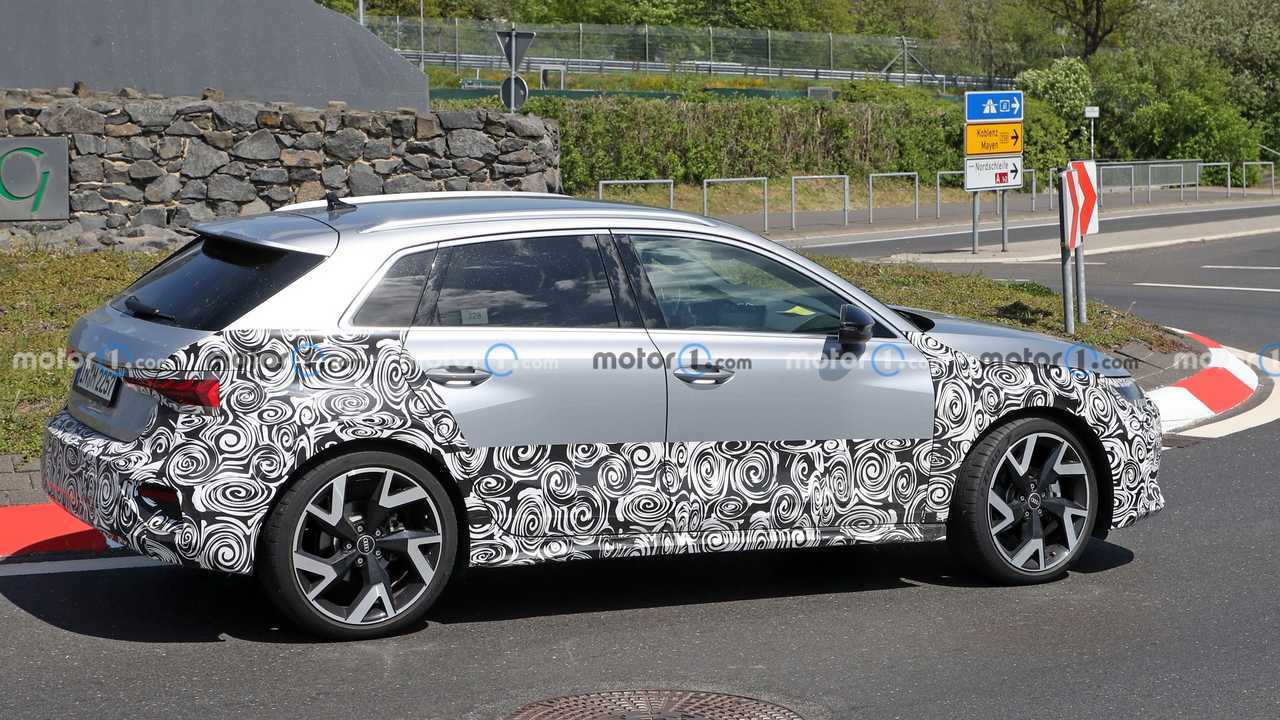 Audi A3 Allstreet foto spia