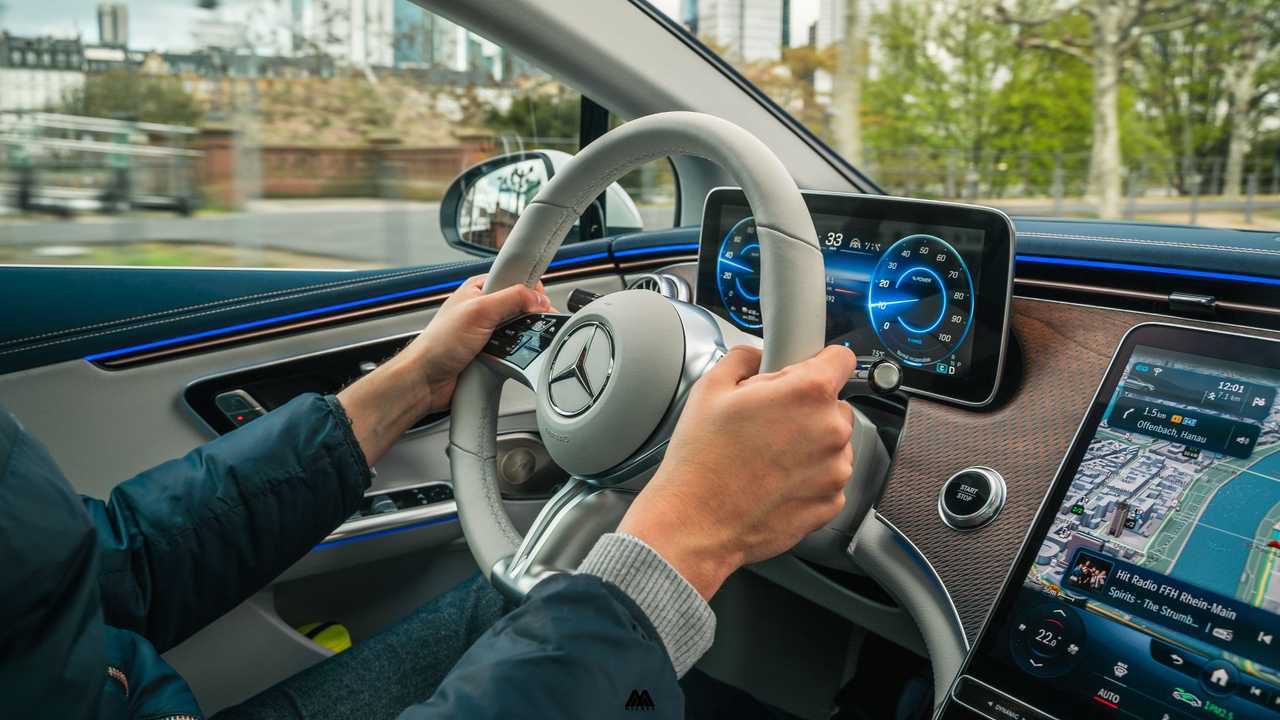 Test Mercedes-Benz EQE 350+