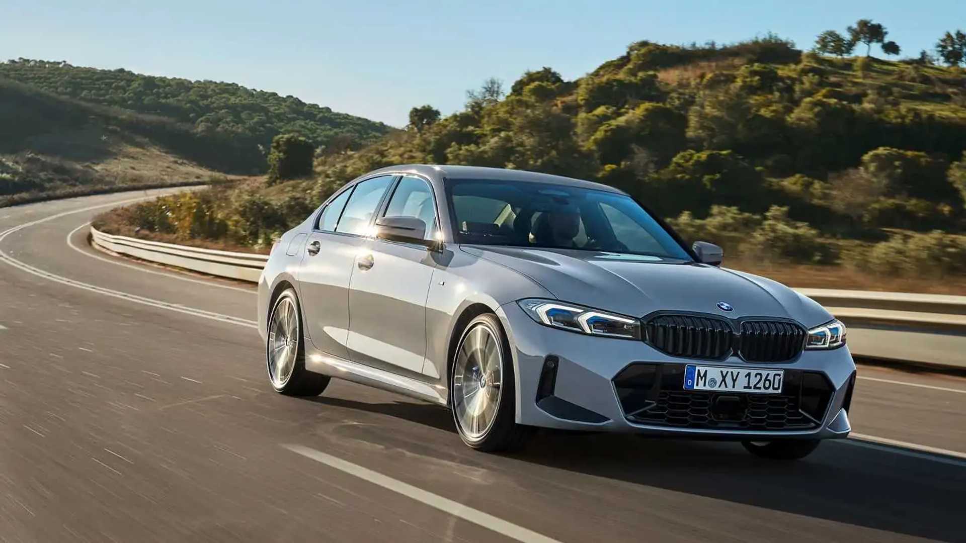 Yeni BMW 320i Türkiye'de!