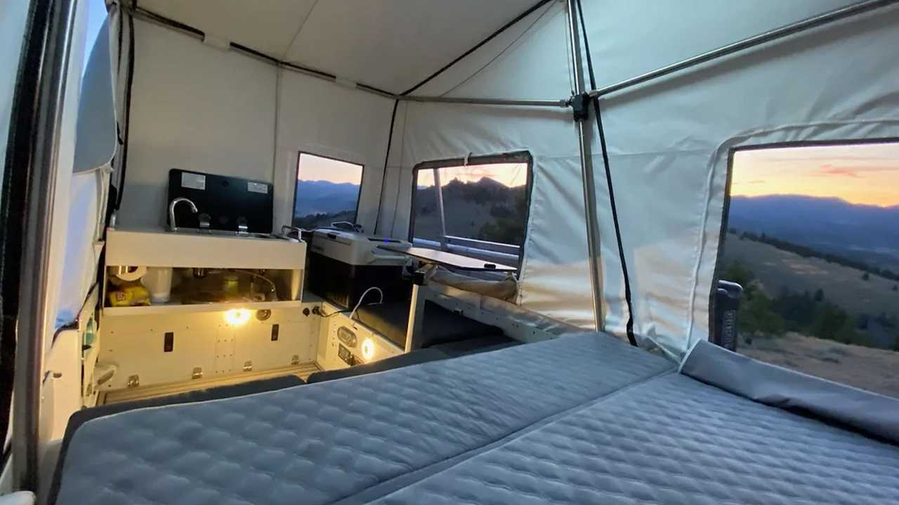 Skinny Guy 4x4 Camper