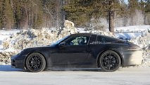 Makyajlı Porsche 911 Targa casus fotoğrafları