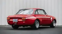 Alfa Romeo Giulia GTA 1300 Junior Race