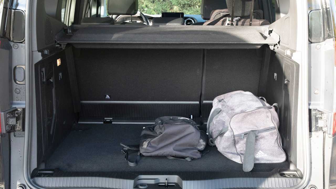 Prueba Mercedes-Benz T 180 d 2022