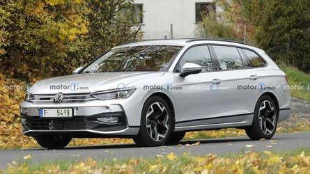 2024 VW Passat Shows Interior Design In New Spy Photos