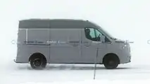 Nuovo Renault Master, le prime foto spia