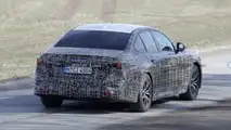 BMW 5er (G60) Erlkönig mit Facelift im Stil der Neuen Klasse
