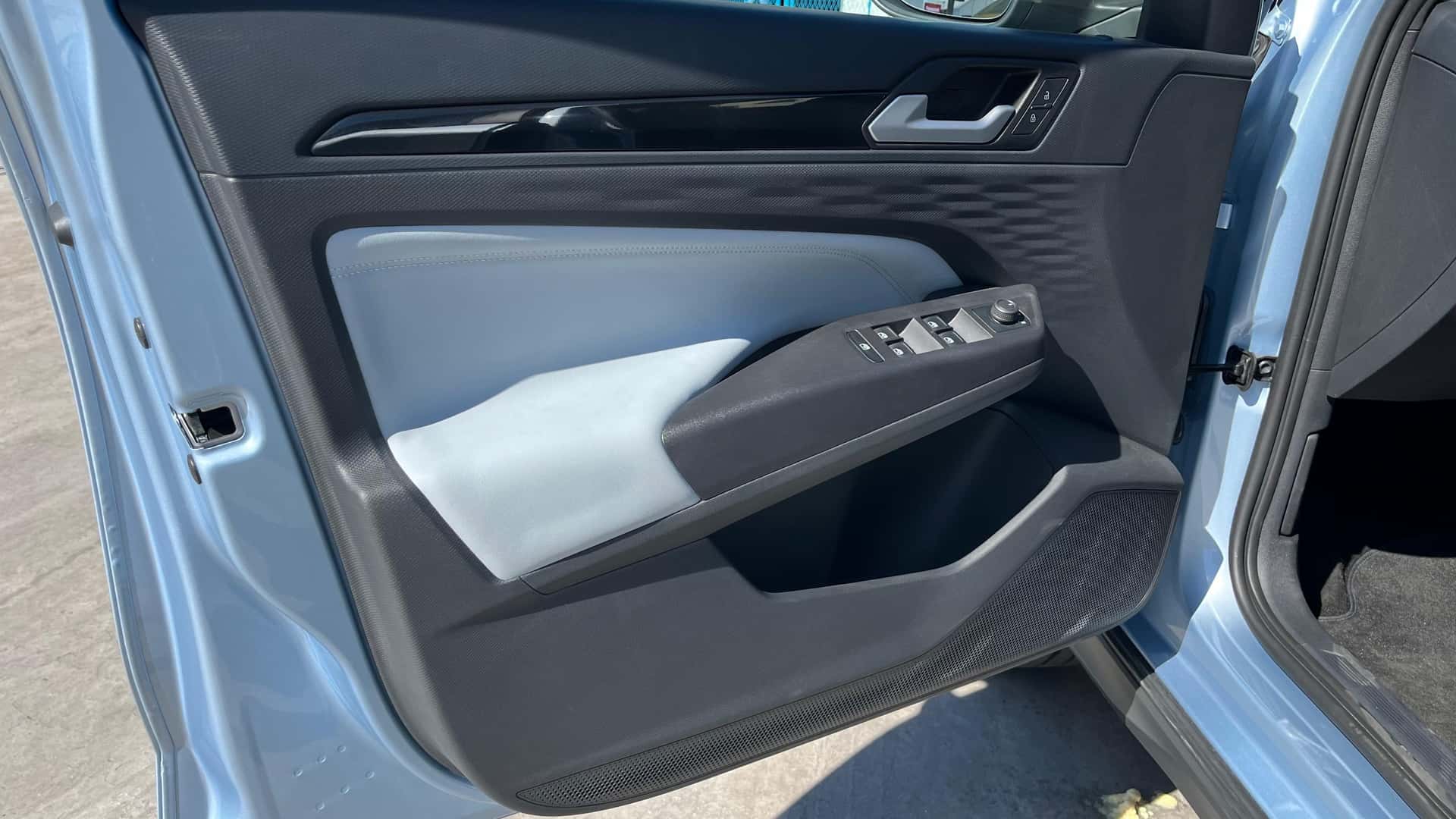 https://cdn.motor1.com/images/mgl/rKqKW9/s1/volkswagen-tera-ao-vivo-no-sambodromo-5.jpg