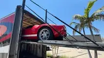 Ferrari 550, BMW M5 e Ford GT in un garage