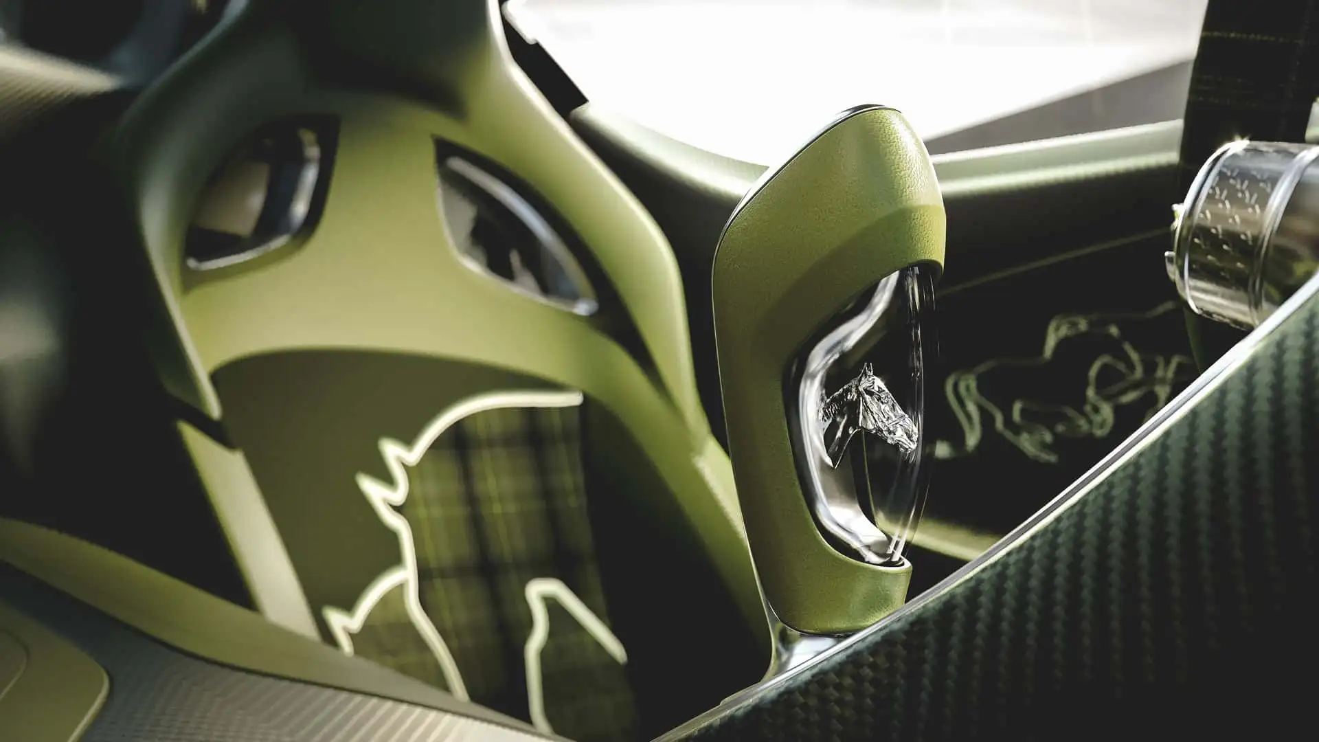 https://cdn.motor1.com/images/mgl/rKqP2P/s1/bugatti-brouillard.webp