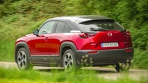 Mazda MX-30 e-Skyactiv R-EV (2025) im Test