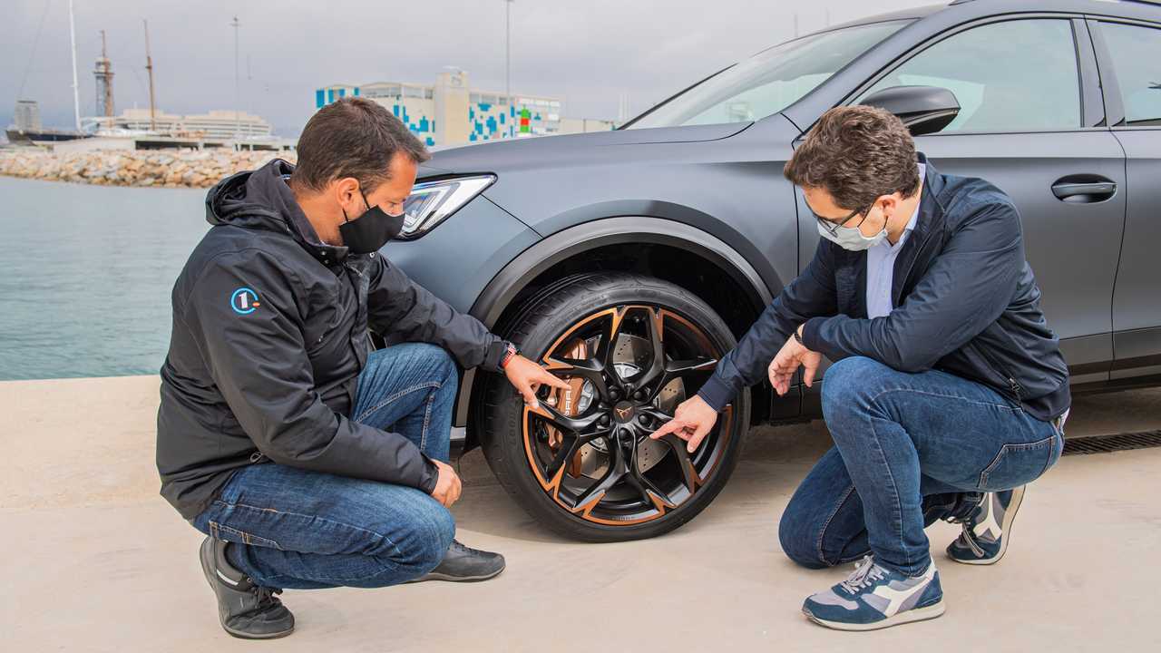 CUPRA Formentor VZ5 2021 (on location photos)